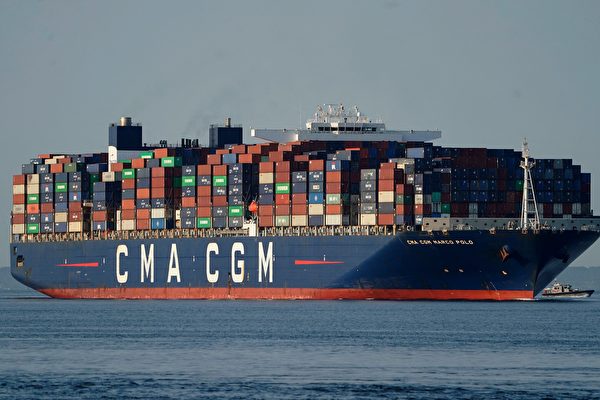 海运费持续飙涨 中国义乌货代公司不敢接单