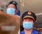 上海一商場未打疫苗禁止進入 城管配合攔人
