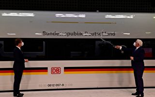 组图：德铁路公司展示最新款列车ICE-4