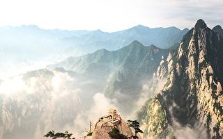 華山(Shutterstock)