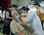 基隆高齡施打疫苗 週六日80歲以上施打
