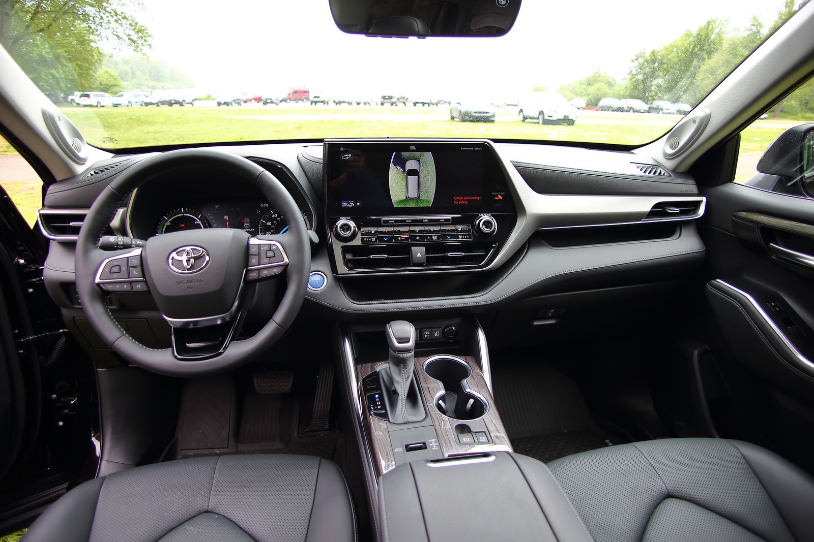 2021 Toyota Highlander Hybrid Ltd。〈李奥／大纪元〉