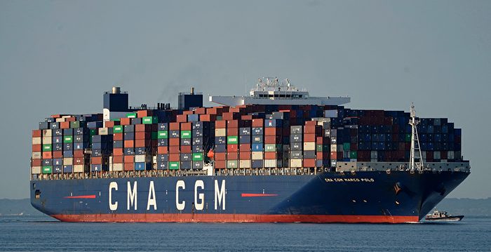 海运价格暴涨五倍 中国外贸企业陷入困境