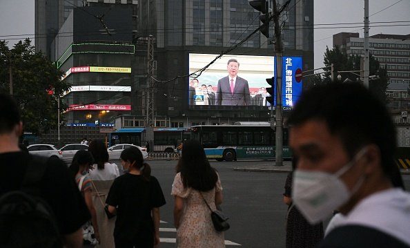 党媒宣传中共百年 习近平大超所有前任