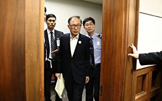 前韩国总统李明博获特赦 被免除15年刑期