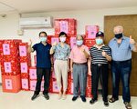 桃园八德荣家 广播摸彩与长辈同乐