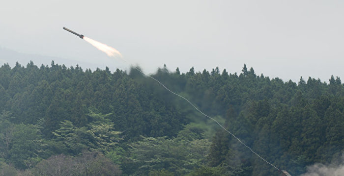 日本28年来最大规模军演登场 10万兵力参演