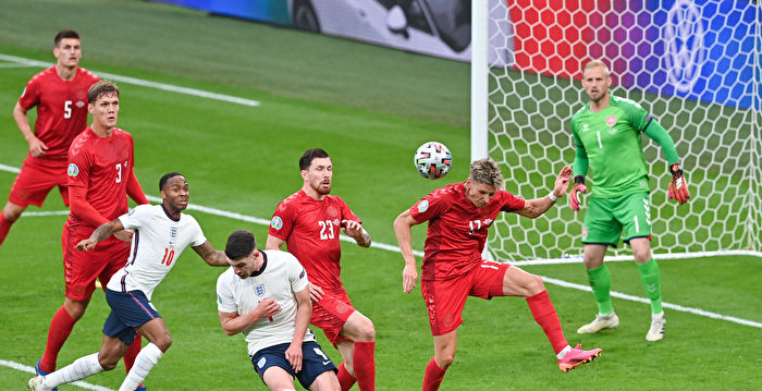 组图：欧洲杯足球半决赛 英格兰2:1胜丹麦