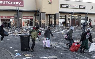 南非近年最严重暴动  已知72死