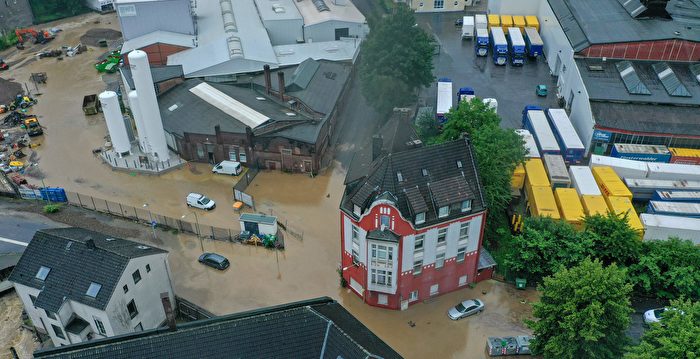组图：德国西部遭重大洪灾 逾80死1300失踪