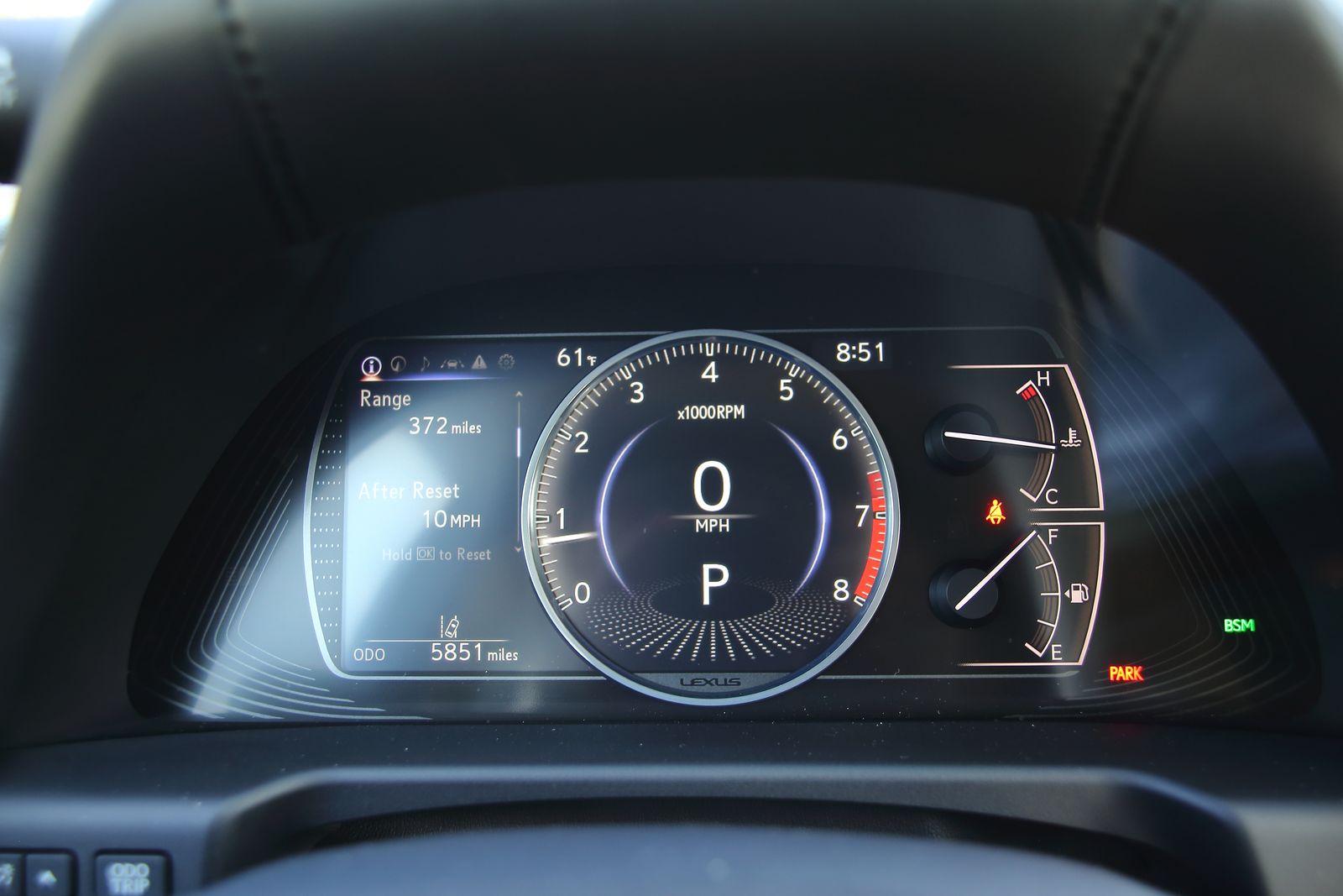 2021 Lexus ES 250 AWD。〈李奧／大紀元〉