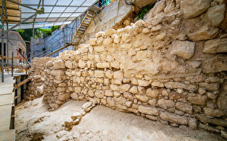 考古发现以色列犹太国铁器时代古城墙遗迹