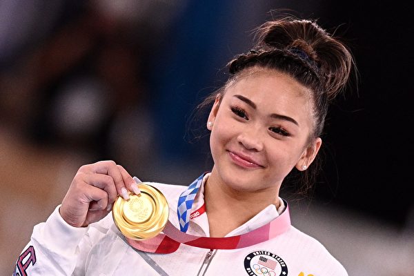 美18歲苗族裔女子 摘奧運體操全能金牌