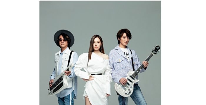 韩睿阿沁首度合唱情歌 邀“钻石婚”夫妻入镜