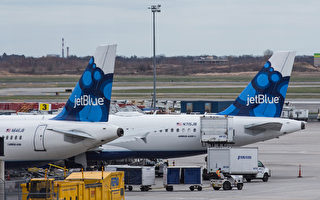 两架捷蓝航空飞机在纽约肯尼迪机场擦碰