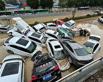 【網海拾貝】鄭州4000輛泡水車的主人去哪了？