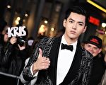 中共出手打击娱乐圈 吴亦凡后22位明星被点名
