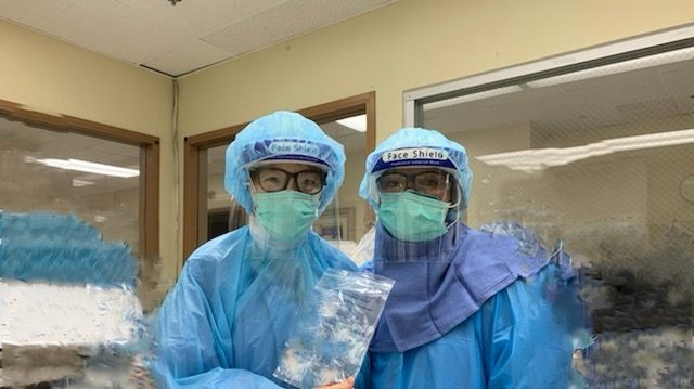 华裔护理师：接种疫苗后也需谨慎防疫 | 南加州大学 | 华裔新生 | 旅行护士 - Vimarsana News