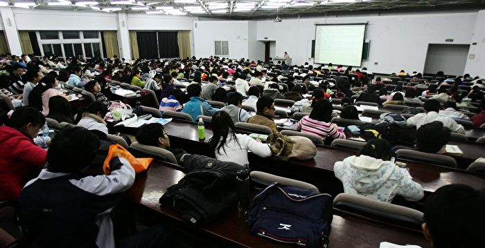 中国高校的公开“秘密” 付费刷课帮逃课加作弊