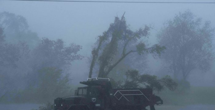 飓风艾达引发洪水 驾车时需要了解什么