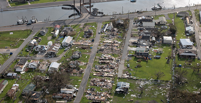 组图：艾达飓风威力惊人 路州有房屋被夷为平地