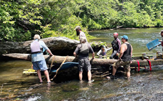 南卡羅來納河發現兩百年前美洲原住民獨木舟
