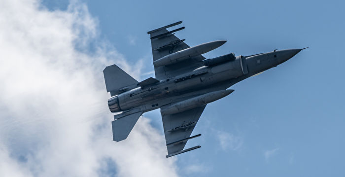 伊拉克战争中 美军F-16战机以音爆拯救英军