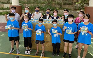 蔡適應號召企業捐3萬立體口罩給弱勢孩童