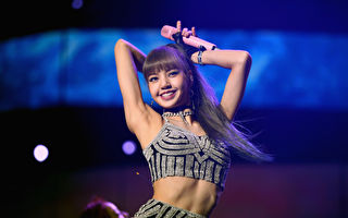 Lisa於《Music Bank》摘首座音樂節目冠軍