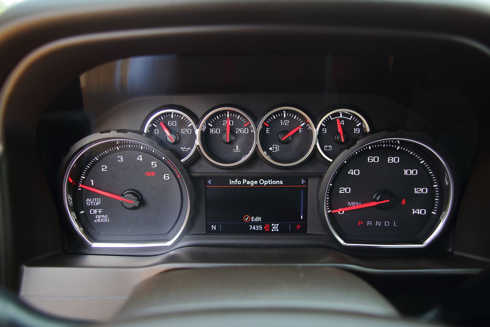 2021 Chevrolet Silverado LT Z71。〈李奧／大紀元〉