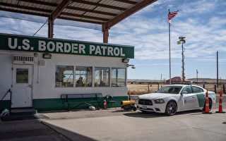 CBP临时拘留14名跨越美墨边境的墨西哥士兵