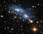 科学家在“时间的尽头”意外发现古老星系