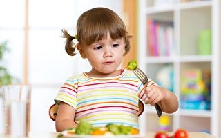 寶寶不願吃蔬菜咋辦 專家說這招很靈