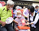 彰縣長下鄉拜訪人瑞  請益長壽祕訣