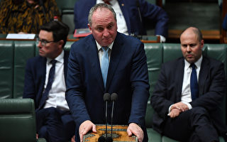 澳副總理反對強制議員打疫苗