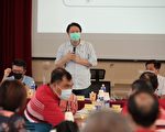 中正區基層訪視　林右昌逐一處理各里大小事