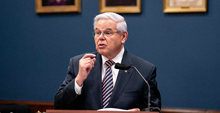 美参议员：外交不对等 应驱逐300名俄外交官