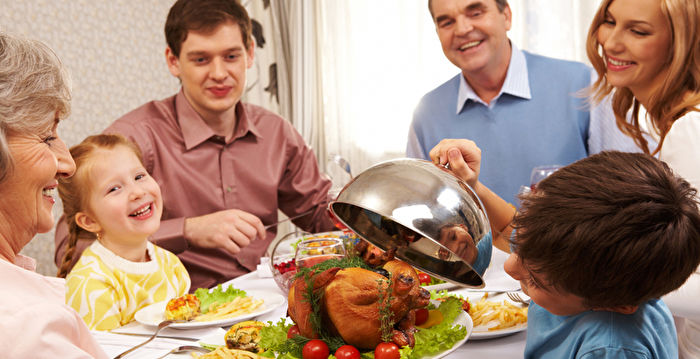 感恩节合家团聚 美国人家庭观的五个事实