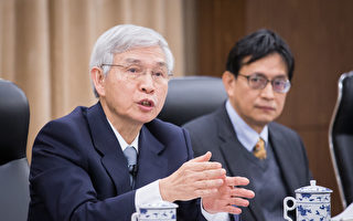 推數位新台幣？ 楊金龍：無先發優勢 技術實驗明年9月完成