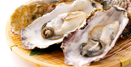 锌是人体必需矿物质，存在于许多食物中，例如牡蛎。(Shutterstock)