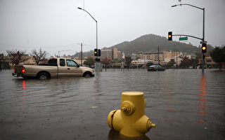 組圖：北加州遭氣旋侵襲致洪災 逾16萬戶斷電