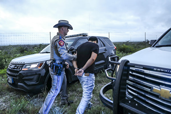 打击性犯罪 德州“幸运符”行动逮捕21人