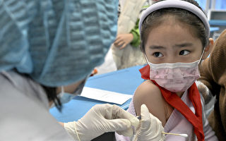 颜丹：从中国孩子被下令接种疫苗说起