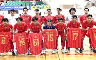 國際學生組隊健行科技大學 足球錦標賽亞軍
