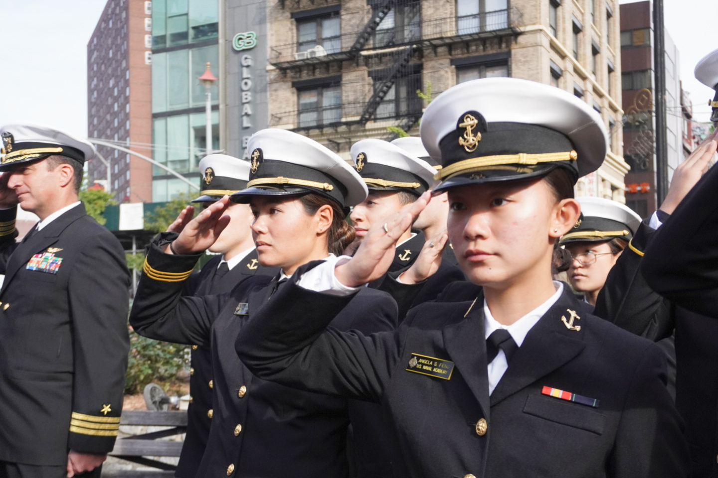 美国海军学校见习官。