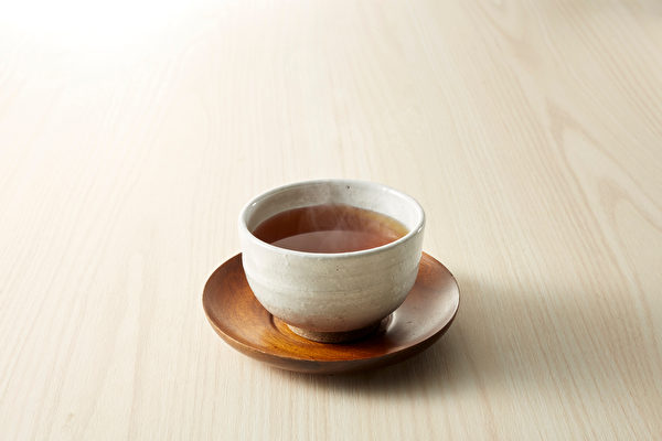 不同工法制出的茶，对健康的好处都不太相同。(Shutterstock)