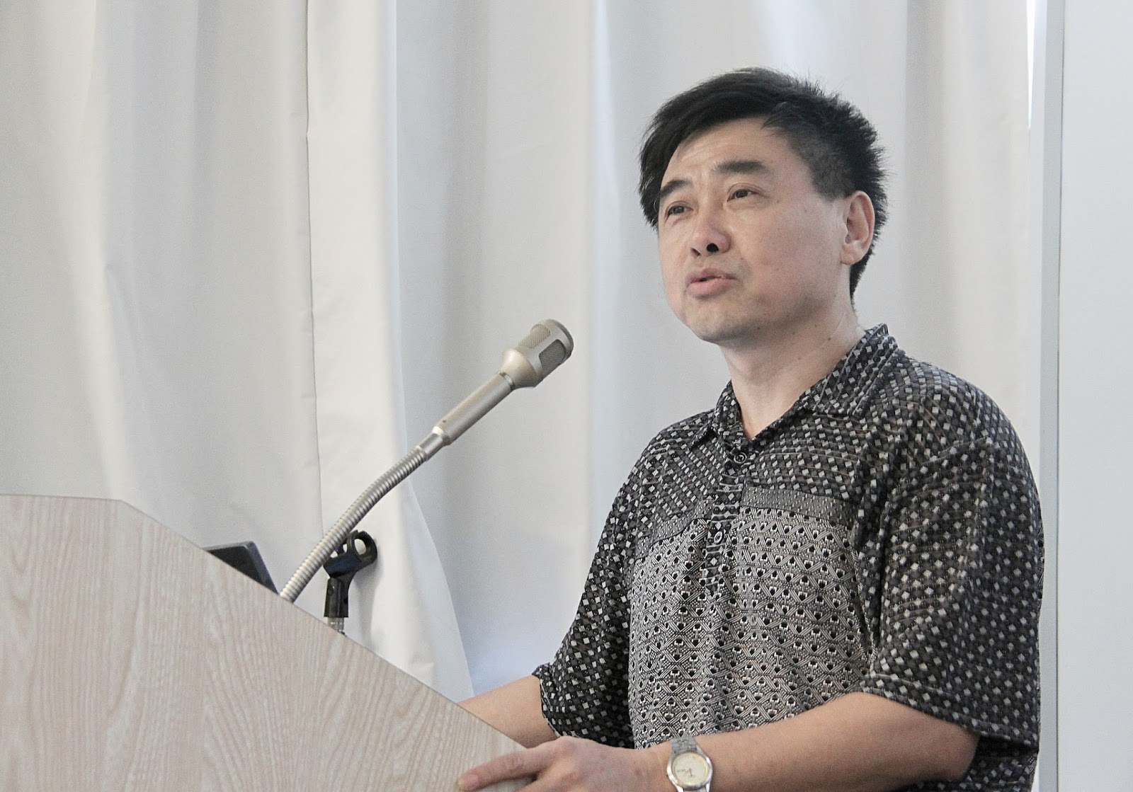 2003年起,原重慶師範大學涉外商貿學院副教授譚松歷經14年,遍訪川東土改親歷者,寫下50餘萬字的口述史書稿《血紅的土地》,真相記錄川東土改的血腥殘酷。(資料圖片)