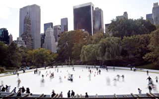 中央公园沃尔曼溜冰场重新开放
