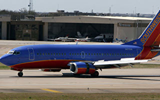德州当局：西南航空工作人员遭乘客袭击后住院