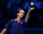 組圖：ATP年終總決賽 梅德韋傑夫晉級半決賽